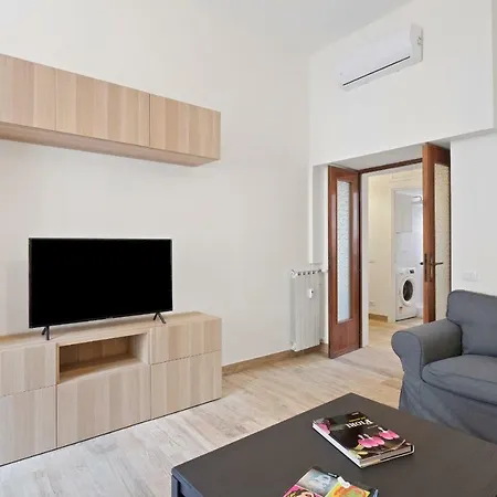 Sleek Flat Up To 4 Guests Close To Vatican Museums Roma