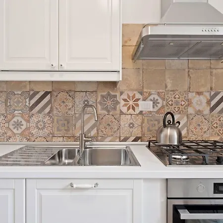 Sleek Flat Up To 4 Guests Close To Vatican Museums *