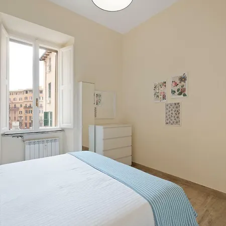 Sleek Flat Up To 4 Guests Close To Vatican Museums Appartamento Roma